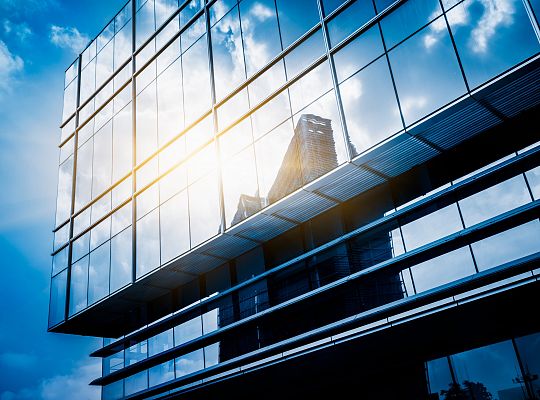 Folie antywłamaniowe i przeciwsłoneczne